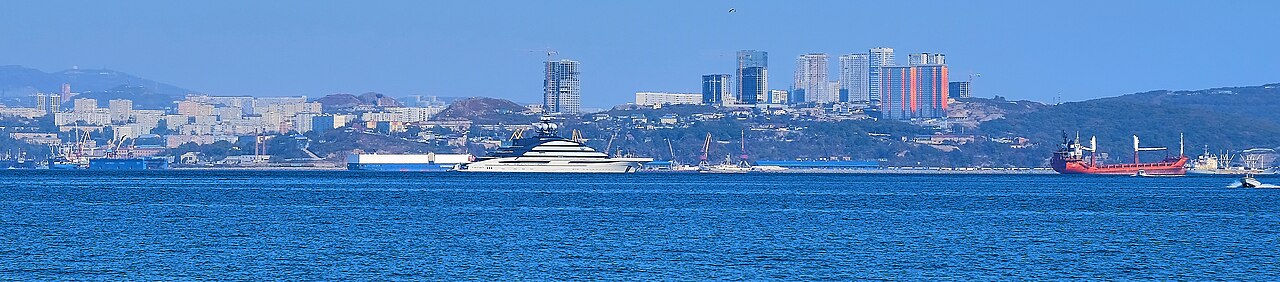 Luxury private yacht on the Bosphorus